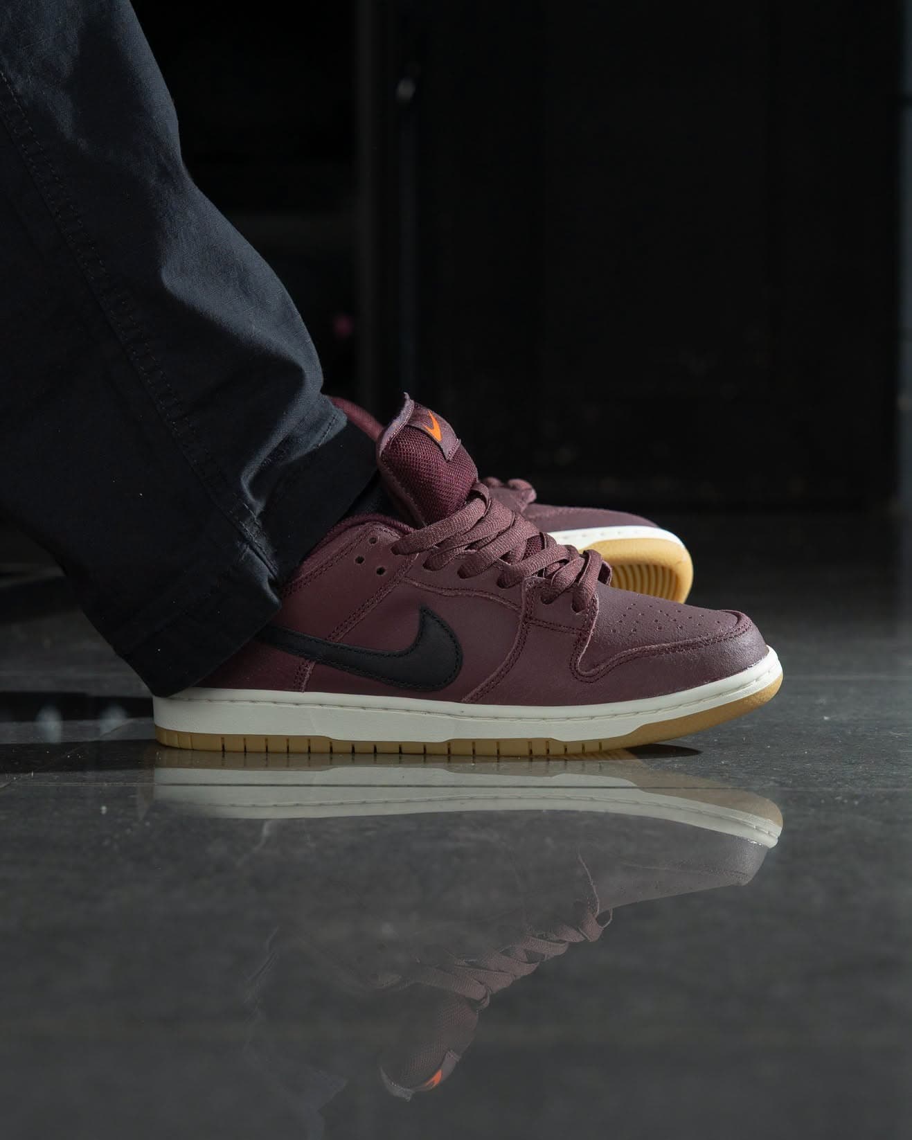 NIKE SB DUNK LOW PRO ISO